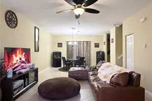 7668 S Stonecreek Circle, Davie, FL 33024 - Photo 3
