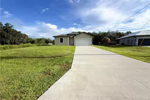 8014 Spice Ct, Labelle, FL 33935 - Photo 1