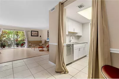 2366 E Mall Dr #213, Fort Myers, FL 33901 - Photo 7