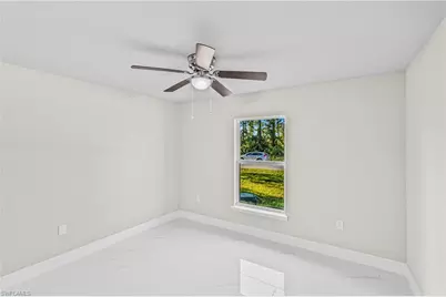 1011 Kent St E, Lehigh Acres, FL 33974 - Photo 11