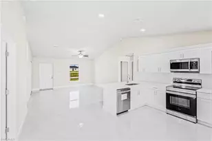 180 Peerless St, Lehigh Acres, FL 33974 - Photo 5