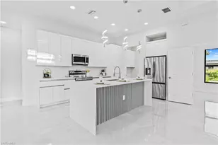 736 Chambers St E, Lehigh Acres, FL 33974 - Photo 21