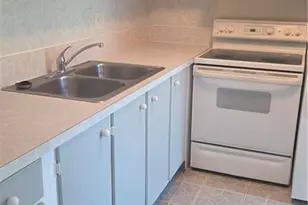 1422 Tropic Terrace, North Fort Myers, FL 33903 - Photo 11
