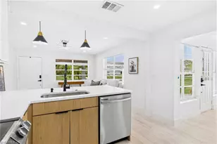 2926 Holly Rd, Fort Myers, FL 33901 - Photo 15