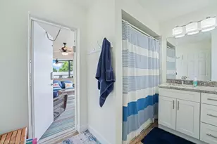 4342 SW 9th Pl, Cape Coral, FL 33914 - Photo 17