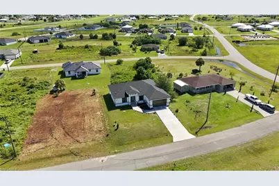 9054 Lamkin Cir, Labelle, FL 33935 - Photo 35