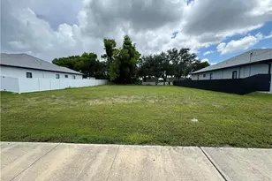 106 SE 8th St, Cape Coral, FL 33990 - Photo 1