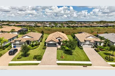 19605 Utopia Ln, Estero, FL 33928 - Photo 39