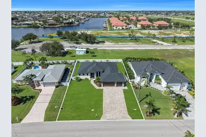 3221 SW 3rd Ter, Cape Coral, FL 33991 - Photo 49