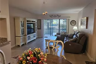 9610 Green Cypress Ln, Fort Myers, FL 33905 - Photo 9