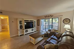 9610 Green Cypress Ln, Fort Myers, FL 33905 - Photo 5