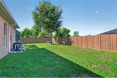 1012 SW 39th Ter, Cape Coral, FL 33914 - Photo 41
