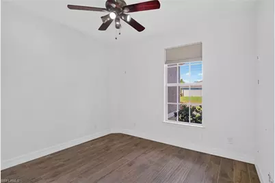 1012 SW 39th Ter, Cape Coral, FL 33914 - Photo 13