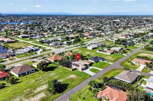 1012 SW 39th Terrace, Cape Coral, FL 33914 - Photo 49