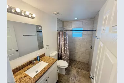 606 SE 13th Ter, Cape Coral, FL 33990 - Photo 13