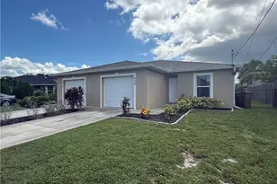 606 SE 13th Terrace, Cape Coral, FL 33990 - Photo 1