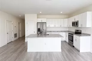 6036 Acorn Cir, Labelle, FL 33935 - Photo 9