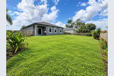 6009 Keystone Cir, Labelle, FL 33935 - Photo 11