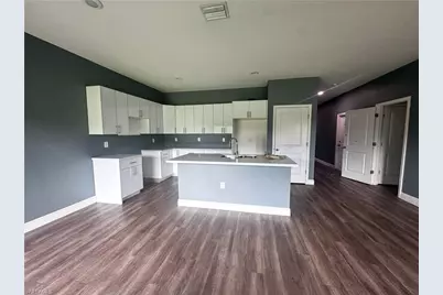 6009 Keystone Cir, Labelle, FL 33935 - Photo 9
