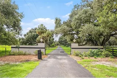 23150 N River Rd, Alva, FL 33920 - Photo 25