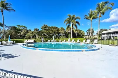 215 Cypress Way E #C2, Naples, FL 34110 - Photo 13