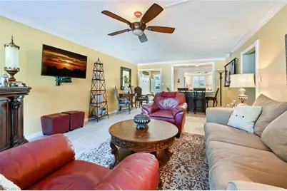 215 Cypress Way E #C2, Naples, FL 34110 - Photo 5