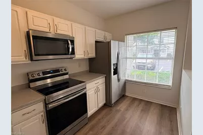 8079 Pacific Beach Dr, Fort Myers, FL 33996 - Photo 3