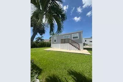 11641 Ariana Dr #13, Fort Myers, FL 33908 - Photo 3