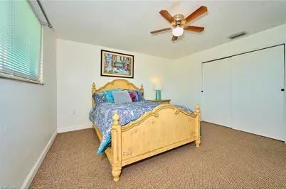 2212 Crystal Dr, Fort Myers, FL 33907 - Photo 33