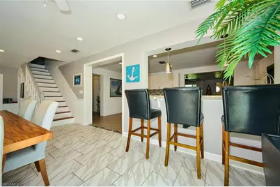 2212 Crystal Dr, Fort Myers, FL 33907 - Photo 15