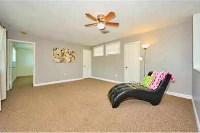 2212 Crystal Dr, Fort Myers, FL 33907 - Photo 27