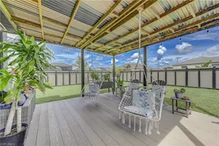 1811 SW 13th St, Cape Coral, FL 33991 - Photo 29