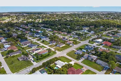18502 Sunflower Rd, Fort Myers, FL 33967 - Photo 47