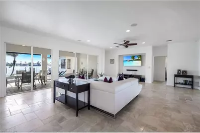 5012 SW 5th Pl, Cape Coral, FL 33914 - Photo 13