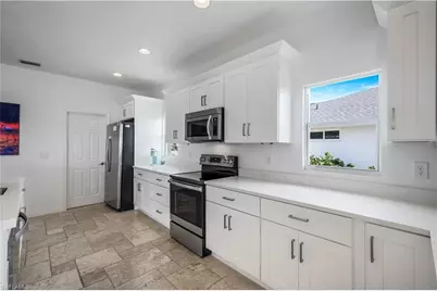 5012 SW 5th Pl, Cape Coral, FL 33914 - Photo 15