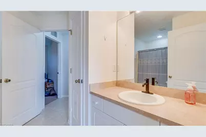 1406 NE 10th Ln, Cape Coral, FL 33909 - Photo 21