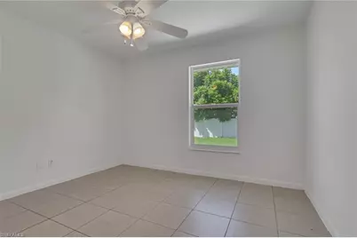 105 SE 44th Ter, Cape Coral, FL 33904 - Photo 17