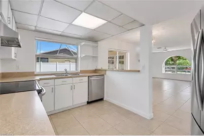 105 SE 44th Ter, Cape Coral, FL 33904 - Photo 5