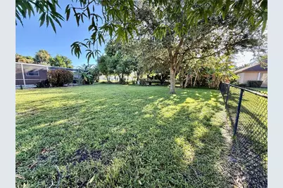 70 Pierce St, Lehigh Acres, FL 33936 - Photo 33