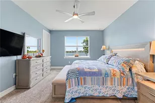 628 Parkshore Lk Ave, Cape Coral, FL 33993 - Photo 7