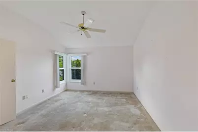 3657 Kent Dr, Naples, FL 34112 - Photo 15