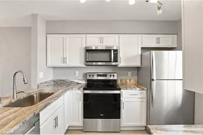 6300 S Pointe Blvd #208, Fort Myers, FL 33919 - Photo 5