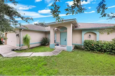 410 SW 7th Ct, Cape Coral, FL 33991 - Photo 1