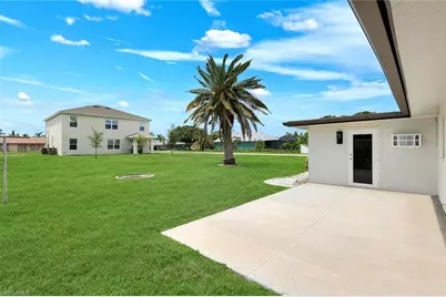 1202 SE 14th Ter, Cape Coral, FL 33990 - Photo 17