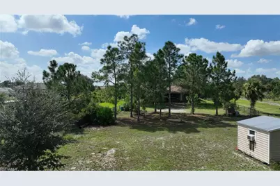 3020 62nd St W, Lehigh Acres, FL 33971 - Photo 45