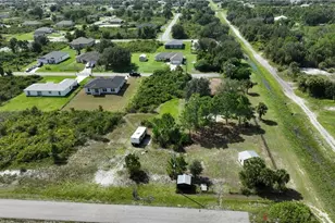 3020 62nd St W, Lehigh Acres, FL 33971 - Photo 7