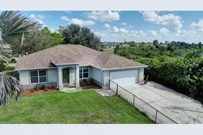 3020 62nd St W, Lehigh Acres, FL 33971 - Photo 3