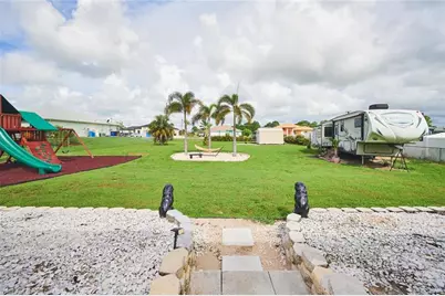 2407 Claude Ave N, Lehigh Acres, FL 33971 - Photo 37