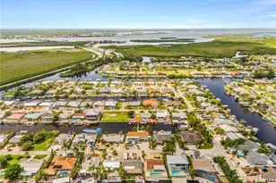 12277 Boat Shell Dr, Matlacha Isles, FL 33991 - Photo 3