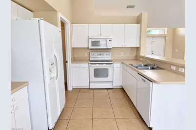 1515 SW 19th Pl, Cape Coral, FL 33991 - Photo 9